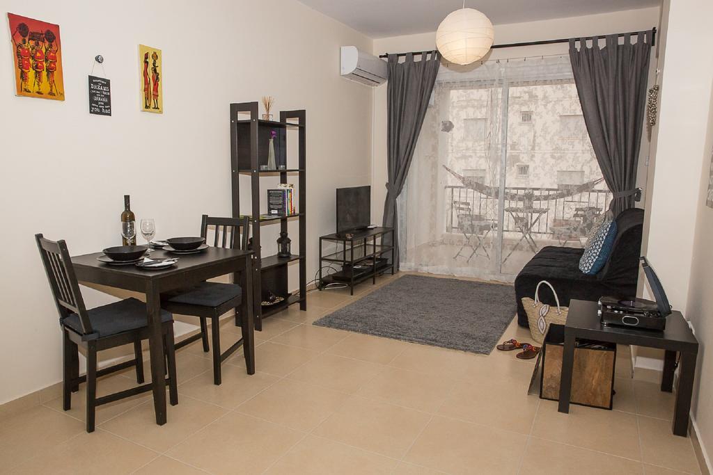 Paphos Love Shack Apartment Ngoại thất bức ảnh